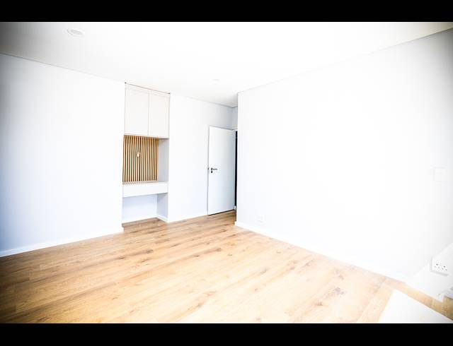 4 BEDROOM FREEHOLD FOR SALE IN SANDOWN